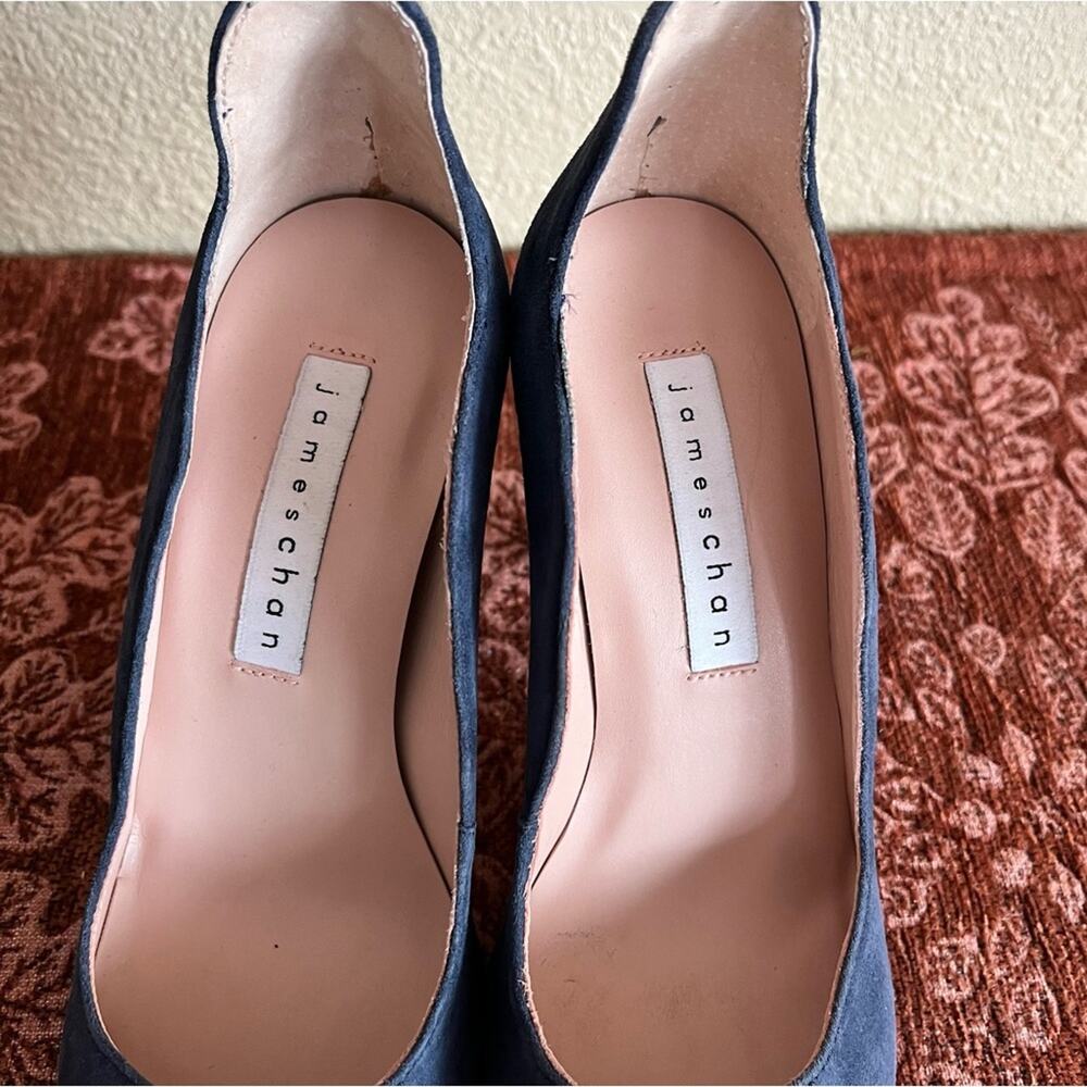 James Chan Women’s Anika Curvy Blue Suede Heels Size 6 Holiday Party Classic - Picture 4 of 11
